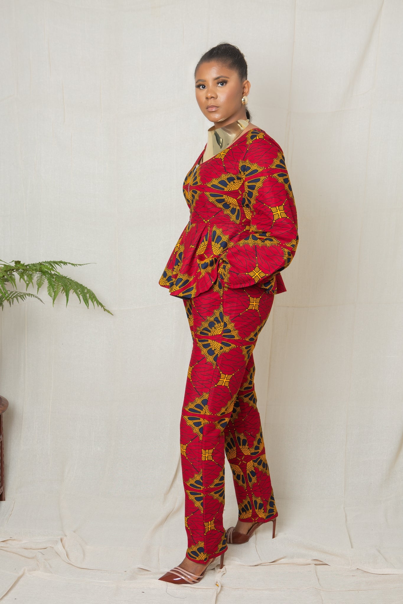 Tukwasi 2-piece